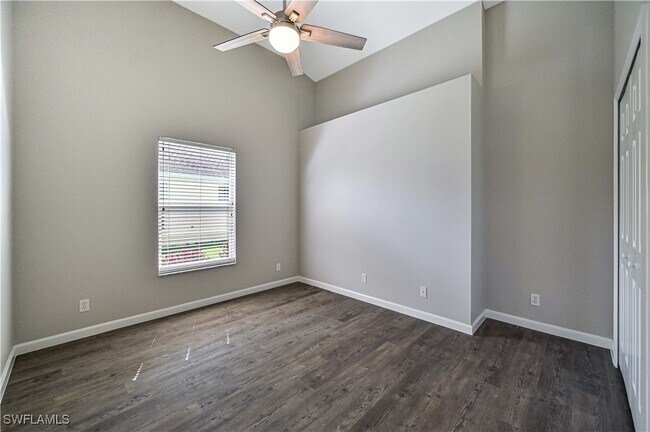 Building Photo - 3770 Springside Dr
