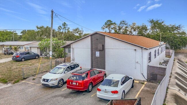Building Photo - 5401 64th Ave N