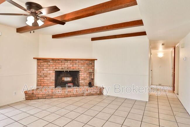 Building Photo - 1326 E Downing St