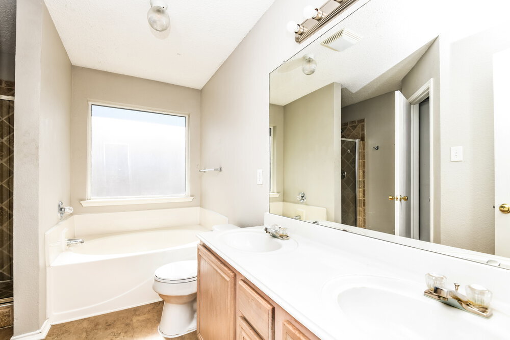 Building Photo - 2638 Brea Canyon Rd