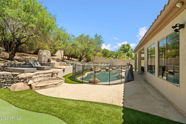 Building Photo - 10840 E Bahia Dr