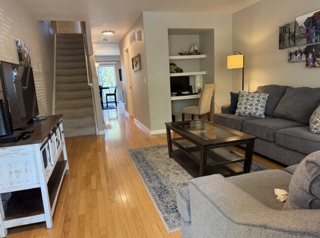 Building Photo - Welcome to your new home!