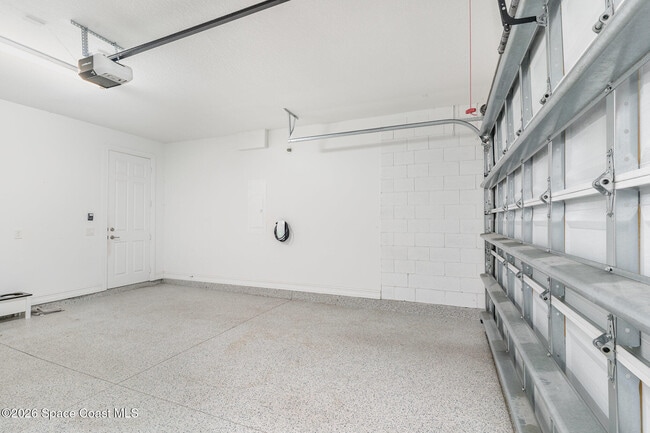 Building Photo - 1430 Isabella Dr