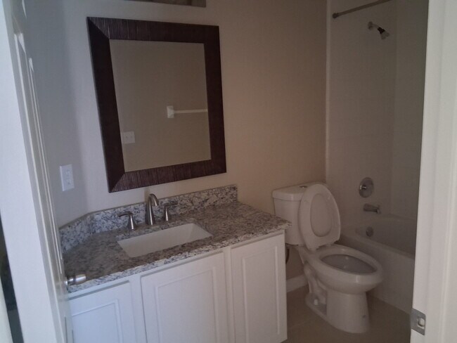 Building Photo - 13441 Silver Leaf Cir