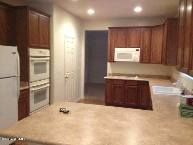 Building Photo - 15614 N 174th Ln