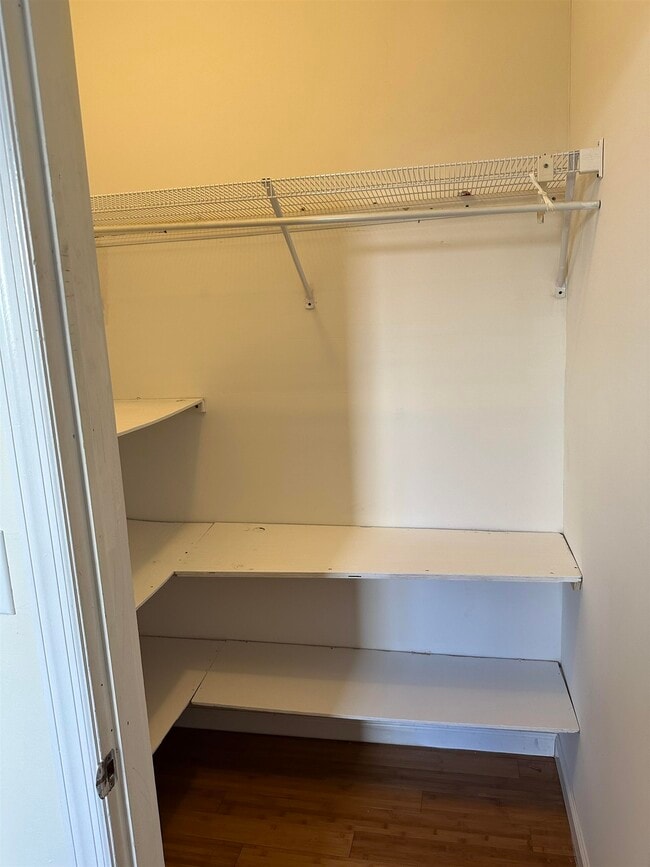 Building Photo - 125 W 28th St