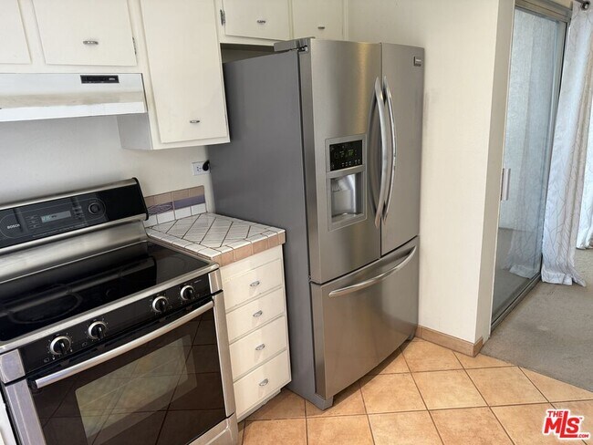 Building Photo - 13209 Summertime Ln