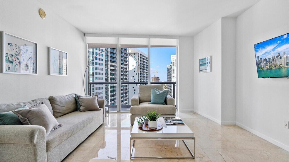 Primary Photo - 485 Brickell Ave