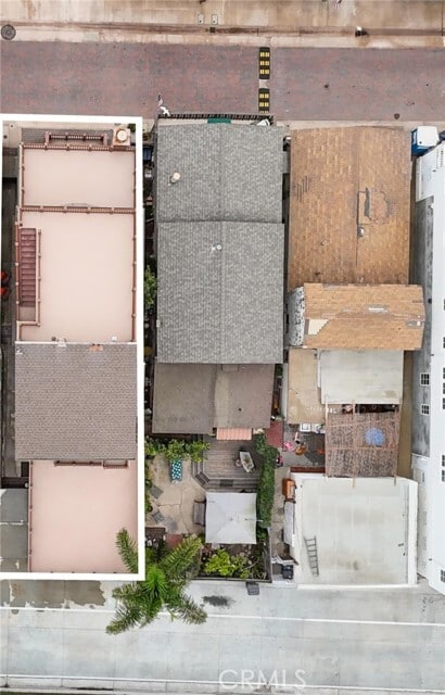 Building Photo - 58 Surfside Ave.