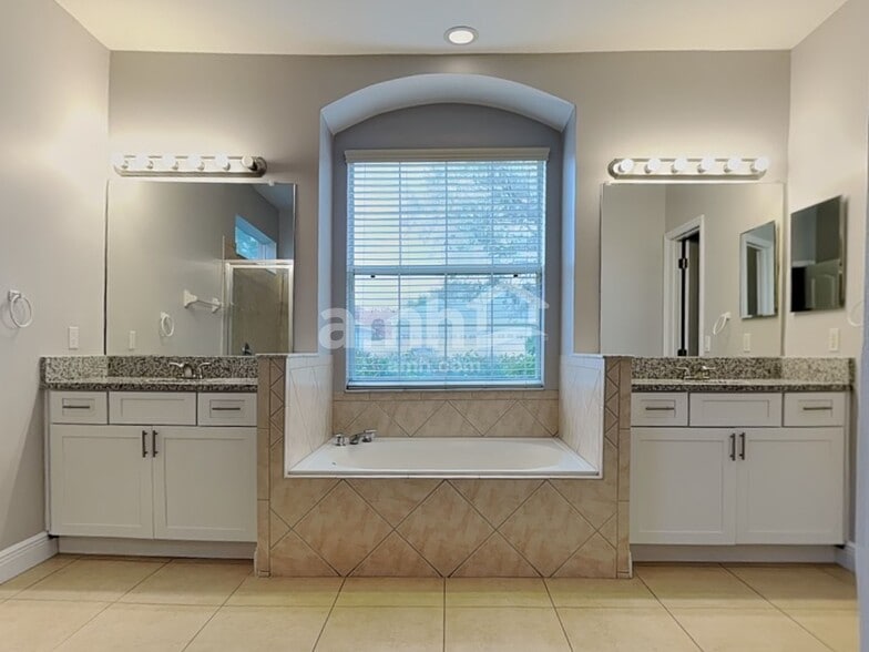 Building Photo - 13536 Kitty Fork Rd