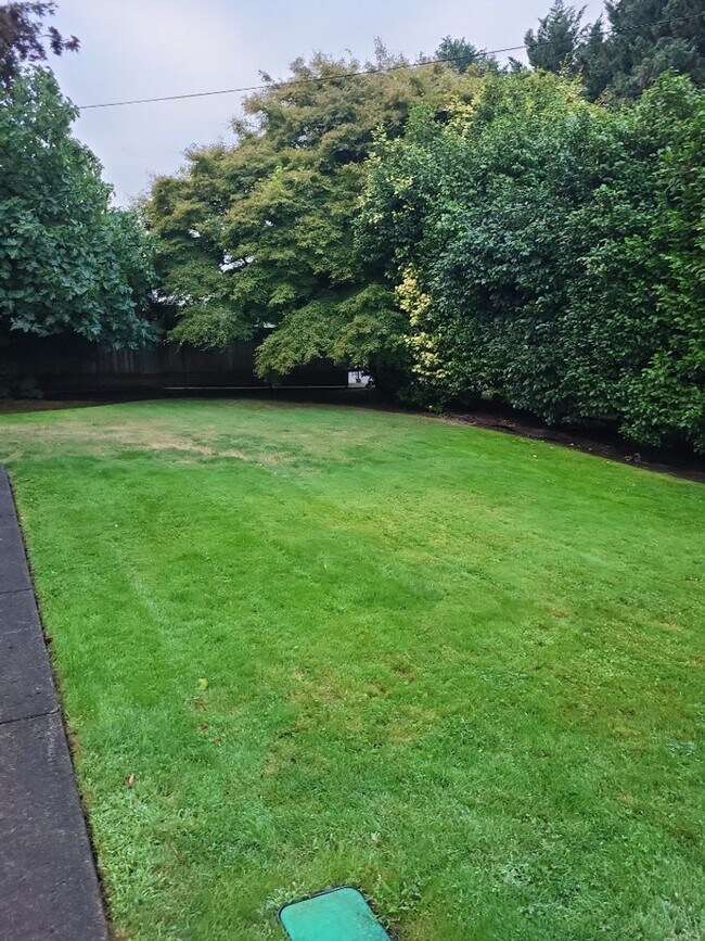 Building Photo - Charming Vintage Three Bedroom In Camas