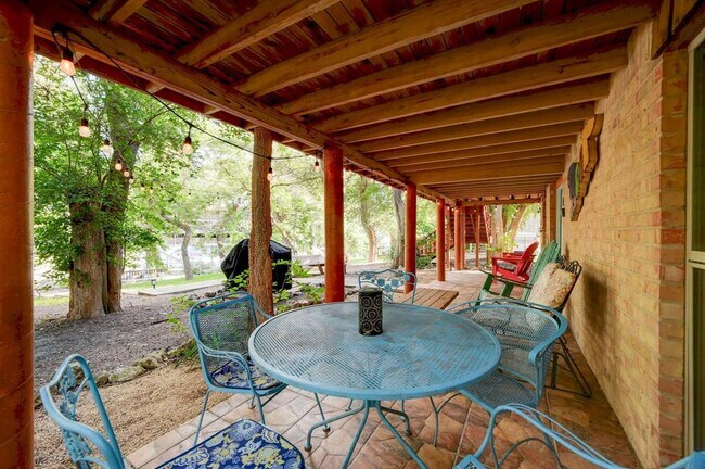 Building Photo - 82 Guada Coma Dr