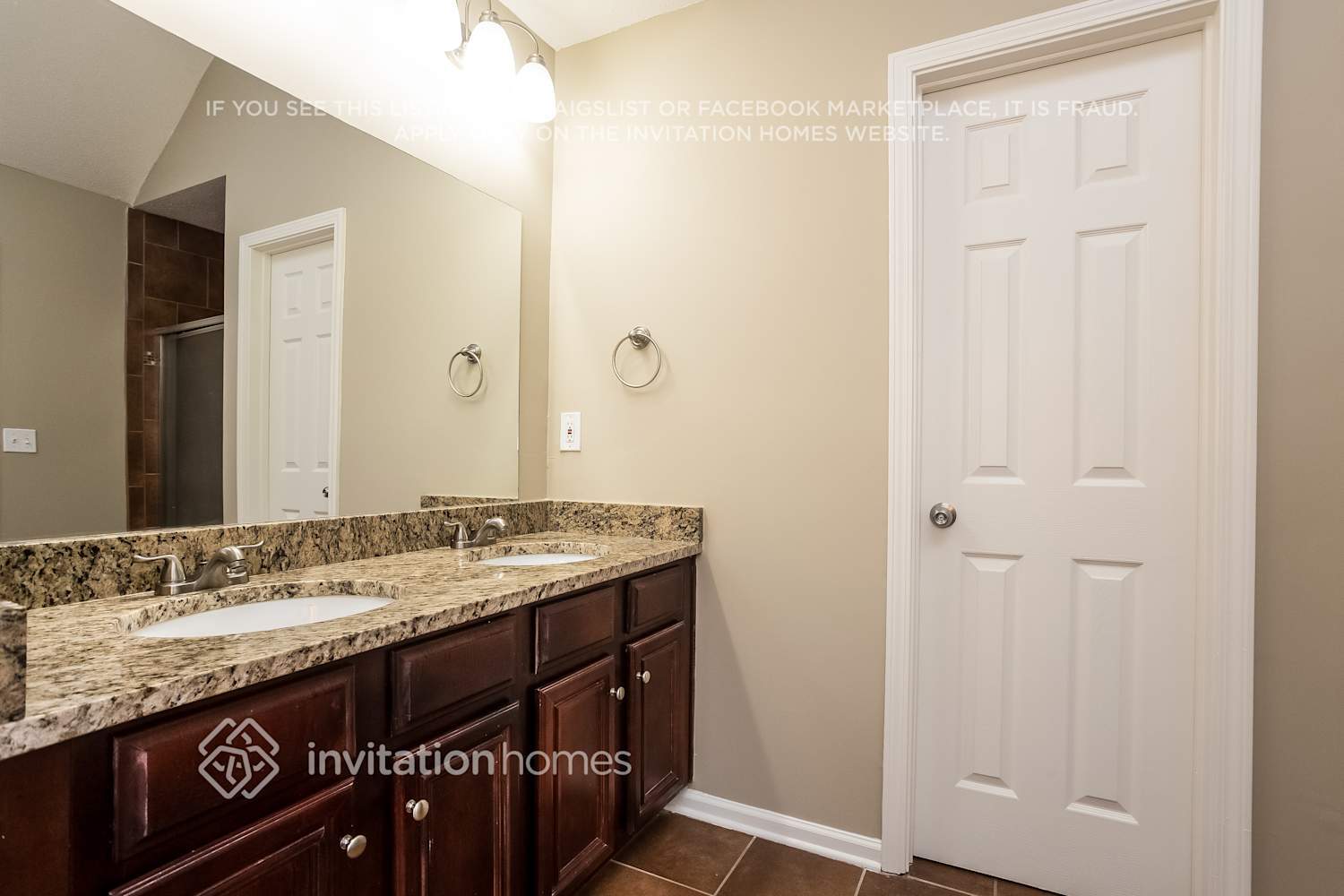 Building Photo - 4010 Shaded Oasis Ln