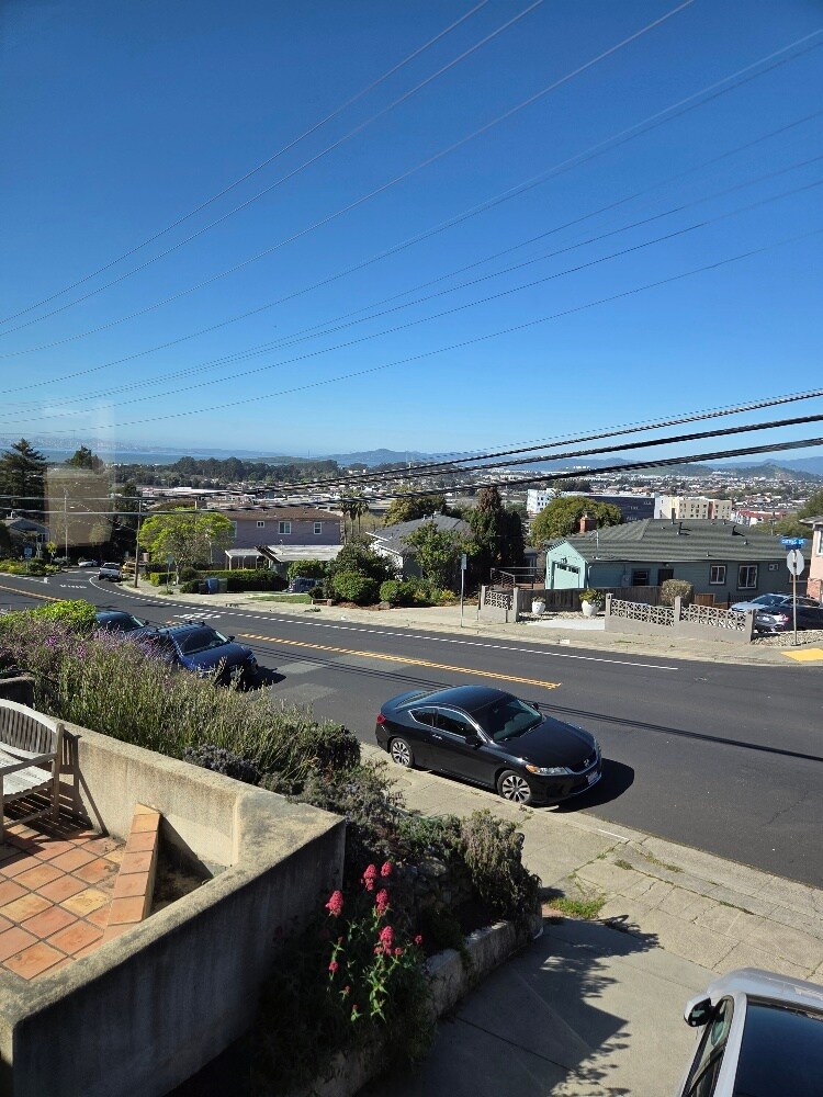 Building Photo - 6746 Cutting Blvd