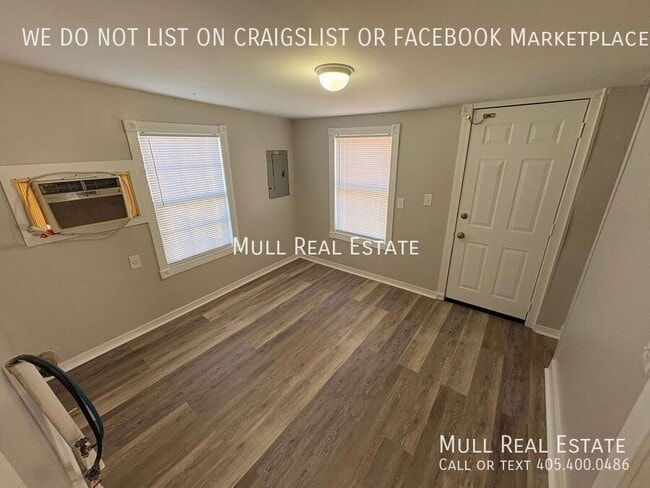 Building Photo - 122 North N Avenue