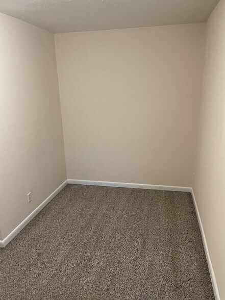Bedroom Two - 310 Galvin Rd N
