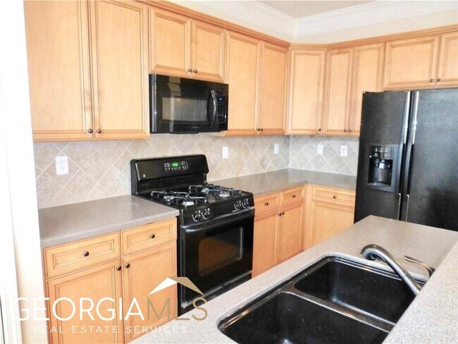 Building Photo - 1711 Highlands View Dr