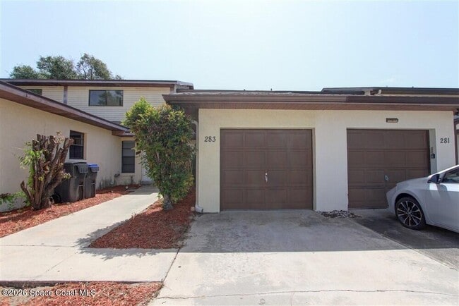 Building Photo - 283 E Towne Pl