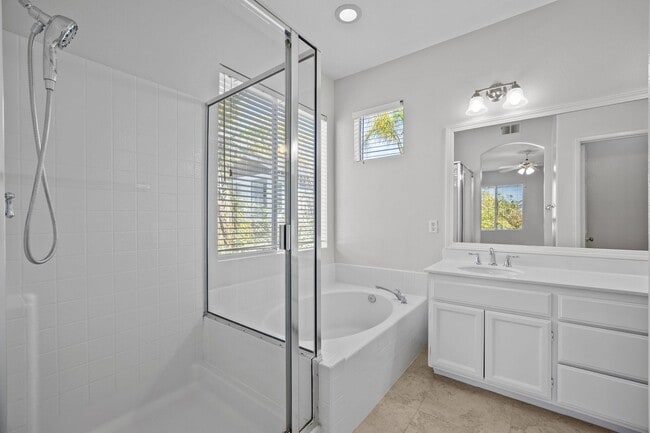 Building Photo - Beautiful Home in Aliso Viejo!