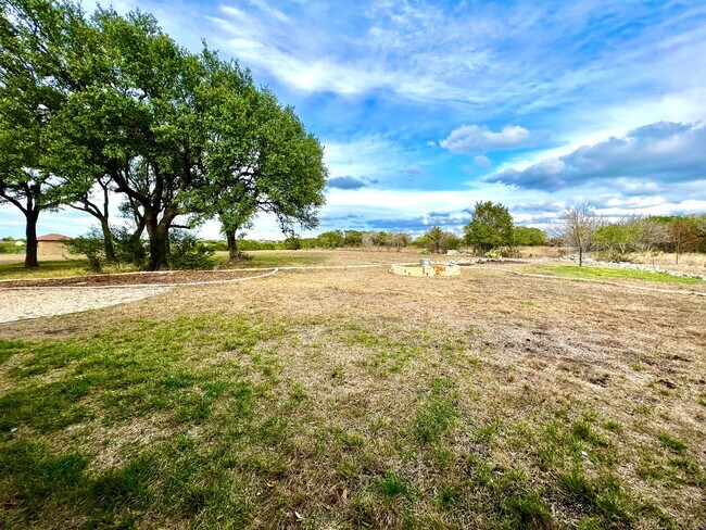 Building Photo - 3/2 For Lease in The Summit.