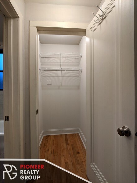 Building Photo - 2329 N Rockwell St