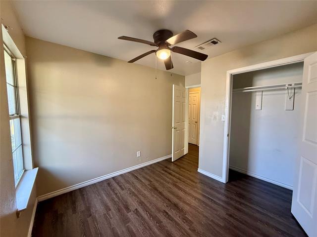 Building Photo - 104 E Prospect St