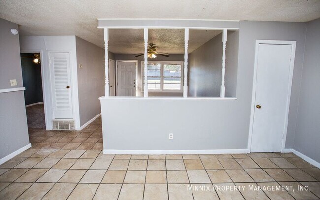 Building Photo - 5414 6th St