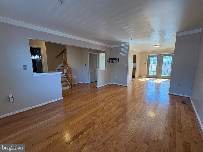 Building Photo - 4005 Blakney Ln SE