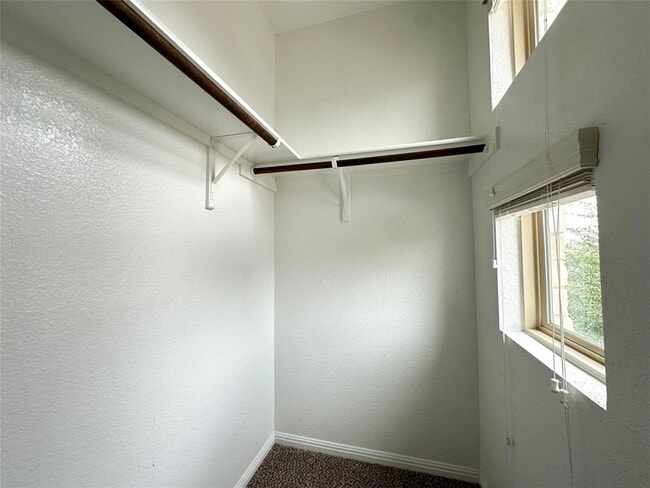 Building Photo - 3240 E Whitestone Blvd