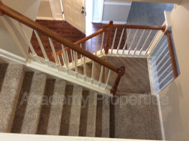 Building Photo - 1087 Glen Chase Dr