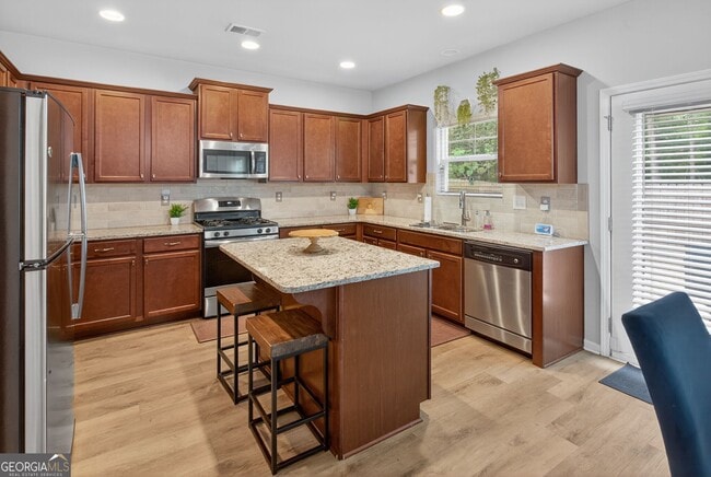 Building Photo - 3333 Cascade Parc Blvd SW