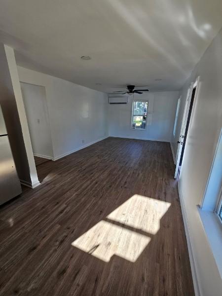 Building Photo - 51 Avon St