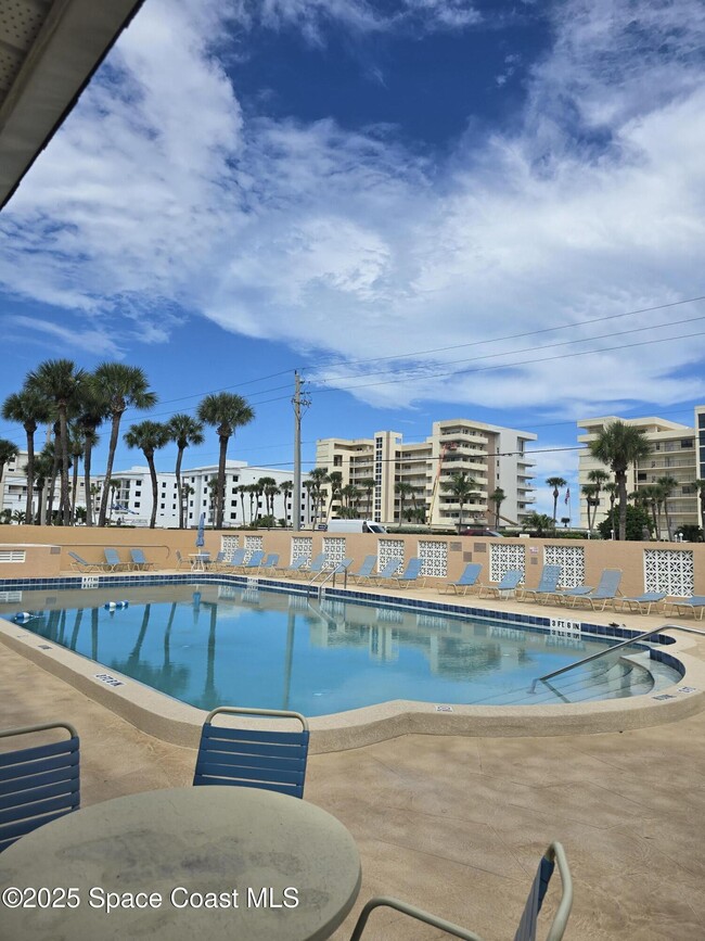 Building Photo - 2700 N Hwy A1A