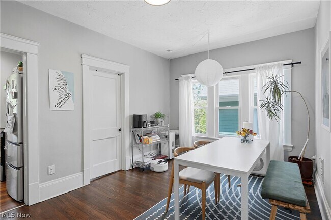Building Photo - 2280 Bellfield Ave