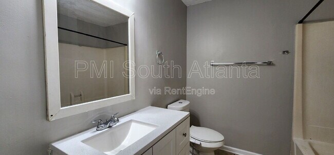 Building Photo - 107 Spring Ct