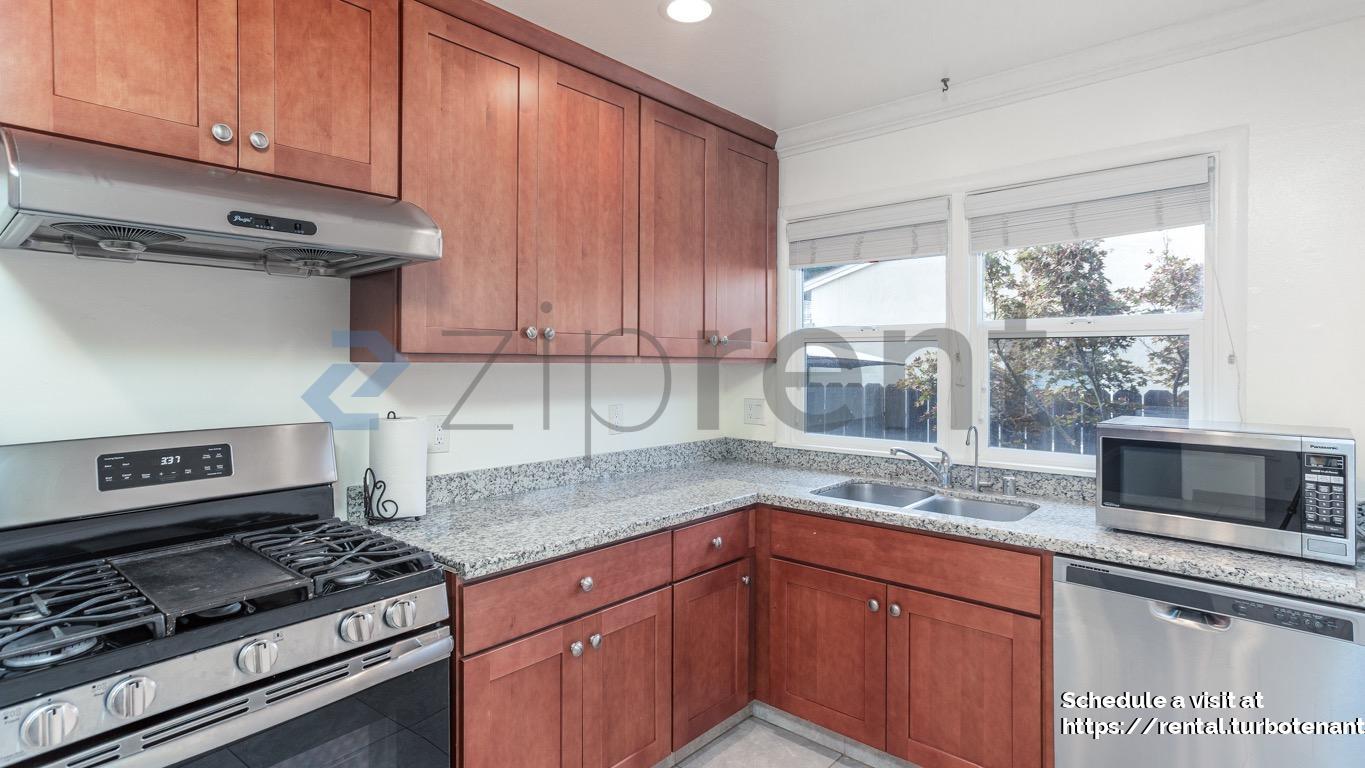 Building Photo - 795 Malone Rd