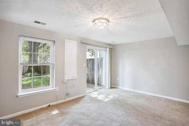Building Photo - 12627 Black Saddle Ln