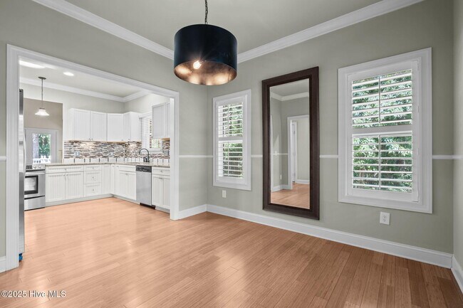 Building Photo - 254 Juniper Creek Blvd