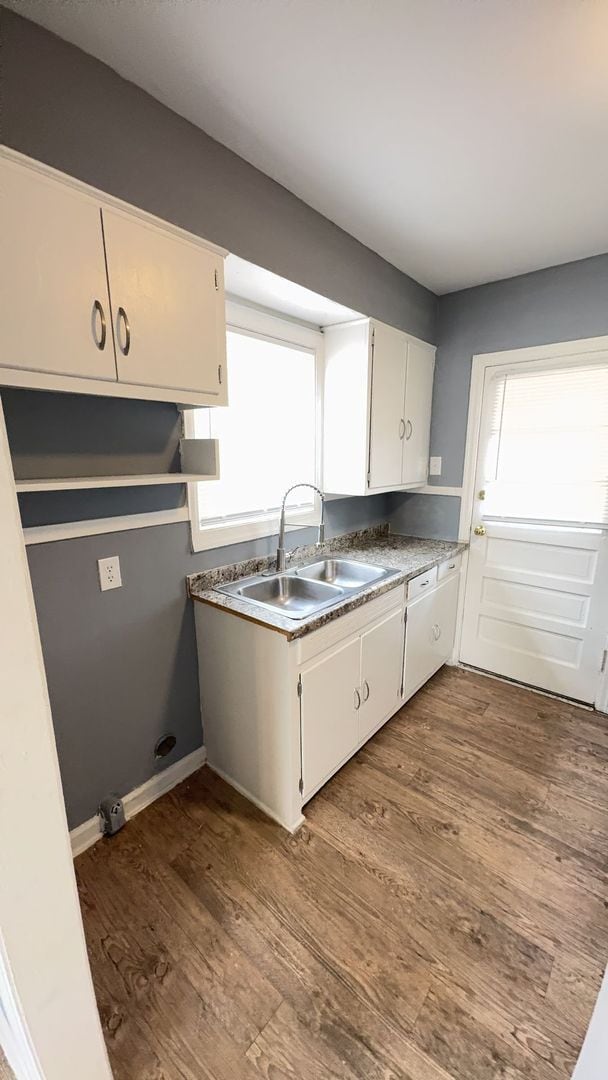 Building Photo - Very Nice Newly Rehabbed Duplex in Berclair