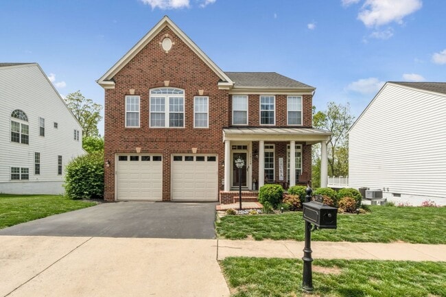 Primary Photo - Elegant Home on Premium Lot in Piedmont So...