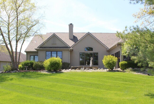 Building Photo - 10632 Lantern Bay Cove