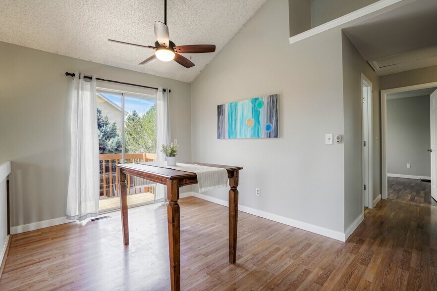 Building Photo - 1447 W 134th Dr