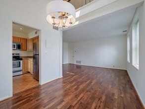 Building Photo - 3940 Langley Ct NW