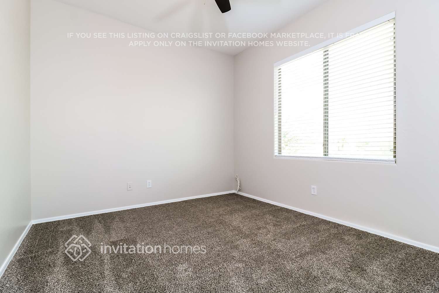 Building Photo - 8932 W Grovers Ave