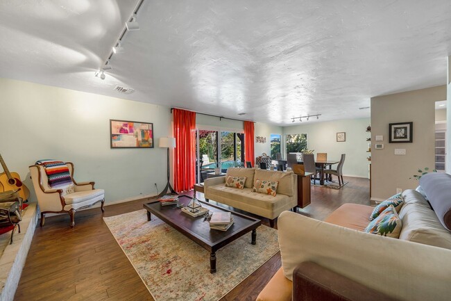 Building Photo - Stunning Mid-Century Ranch in Valley Glen