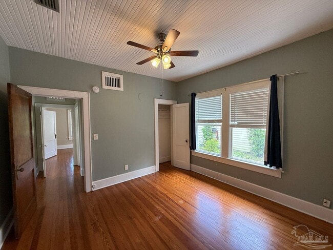 Building Photo - 1721 N 16th Ave