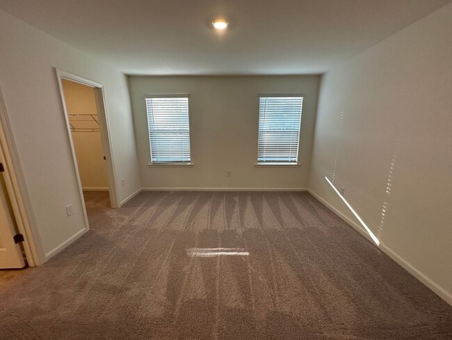 Building Photo - Mebane