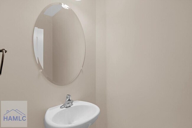 Building Photo - 469 Archie Way