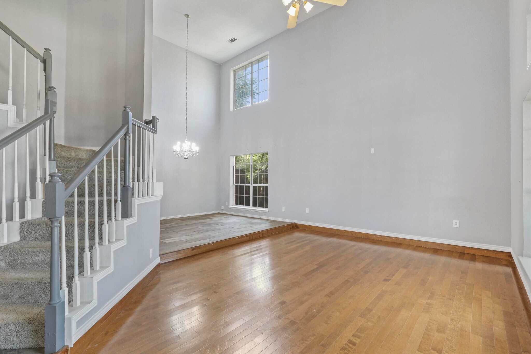 Building Photo - 740 Fairlawn St