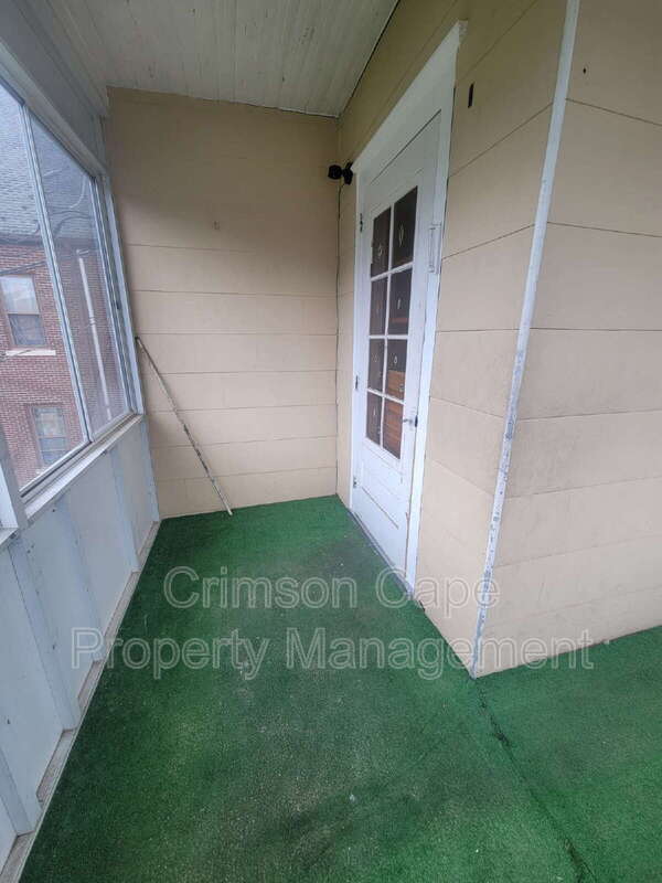 Building Photo - 34 E Church St